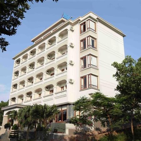 Hoa Binh Ha Long Hotel Exteriör bild
