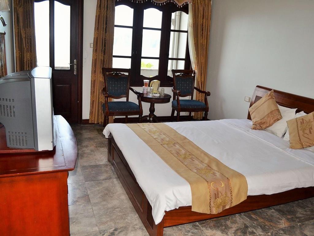 Hoa Binh Ha Long Hotel Exteriör bild